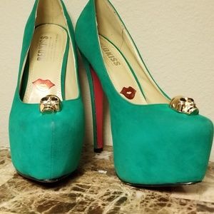 Platform Pumps